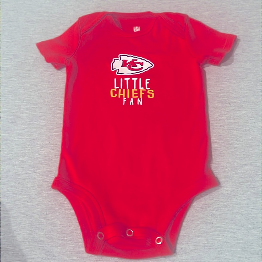 NFL Team Apparel KC Little Chief Fans size 9M
